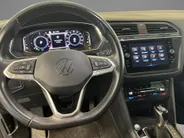Volkswagen Tiguan 1.4 TSI eHybrid 245pk DSG Life Business · Camera · Inklap. Trekhaak · Stuur- & Stoelverwarming · Parkeerassistent · Apple/Android Car Play ·