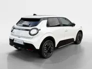 Nissan Micra ADVANCE 52 kWh Demo direct beschikbaar ,  Apple Carplay/Android Auto , stoel en stuurverwarming , navigatiesysteem full map , camera , cruise control adaptief met Stop&Go , warmtepomp