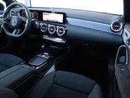 Mercedes-Benz CLA Shooting Brake 180 Star Edition AMG Line LIMITED