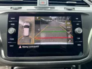 Volkswagen Tiguan 1.5 TSI ACT Highline Business R Panoramadak | Camera