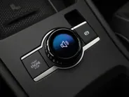 Volkswagen T-Roc 1.5eTsi/150PK R Line First Edition Black Style DSG · Navigatie · 360°Camera + Parkeersensoren · Stoel- & stuurverwarming · Garantie t/m 28-11-2025 · EXTRA INRUILKORTING