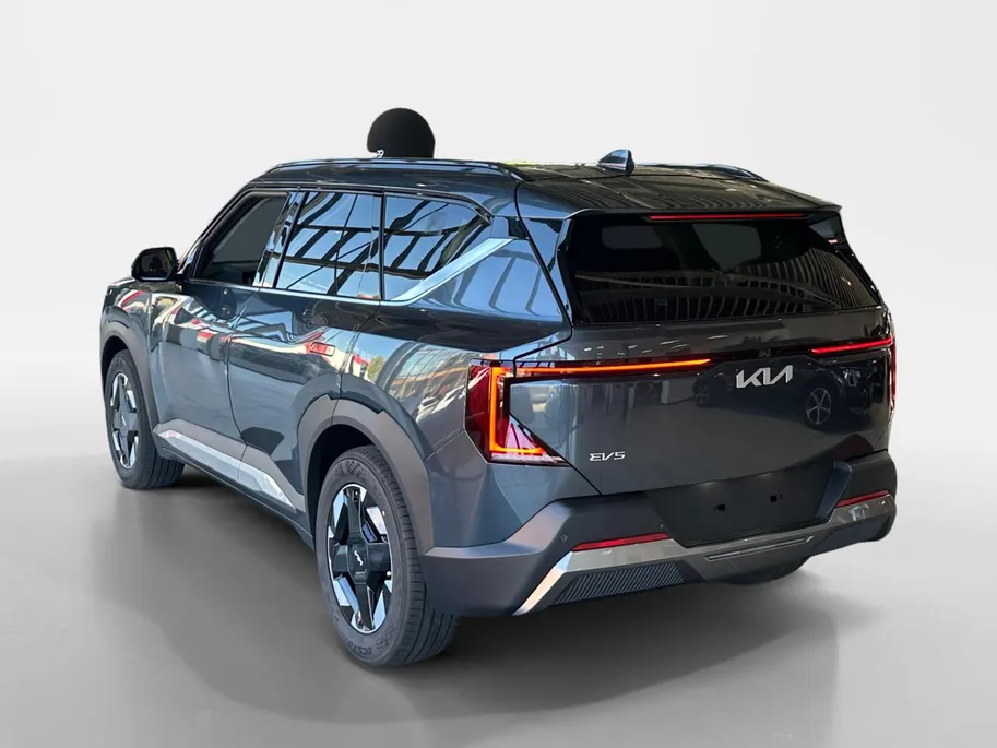 Kia EV5 Air 81.4 kWh | NIEUW TE BESTELLEN | 3000,- INRUILKORTING | Stoel & Stuurverwarming | Rijbereik tot 530km | Wireless auto/carplay |