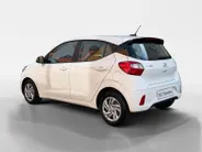 Hyundai i10 1.0 Comfort Smart | All-season banden | Navigatie | Achteruitrijcamera | Airco | Apple Carplay/ Android auto |