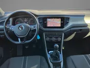 Volkswagen T-Roc 1.0 TSI 115pk Style · Trekhaak · Apple/Android Car Play · Navigatie · Camera + Parkeersensoren