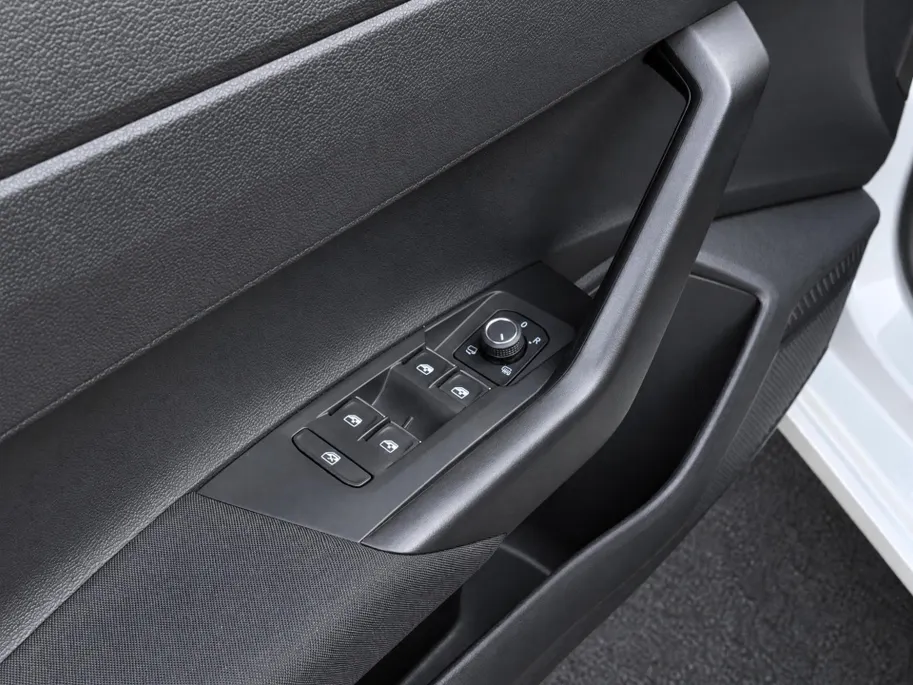 Volkswagen Polo 1.0 TSI 95pk DSG Style · Camera · Stoelverwarming · Apple/Android Car Play · Matrix LED · Digital Cockpit Pro · ACC ·