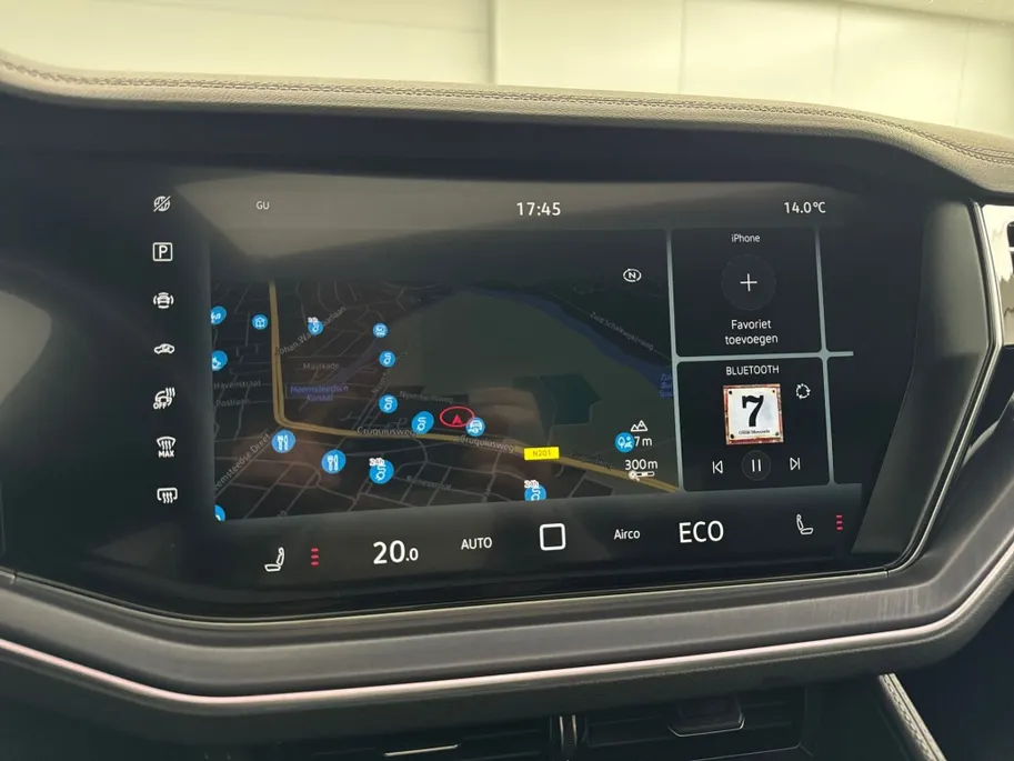 Volkswagen Touareg R 3.0 TSi eHybrid 4M 462 PK | Panoramadak | Luchtvering | Trekhaak