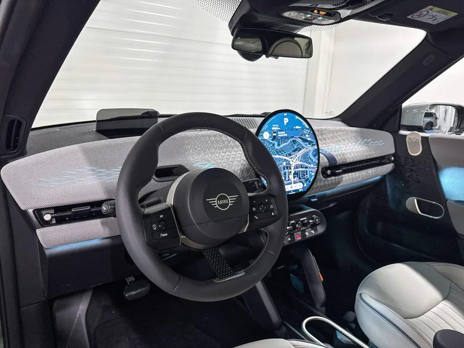 MINI Cooper 3-deurs Electric Cooper SE Favoured