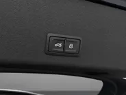Audi e-tron 55 408pk Quattro S edition 95 kWh · SOH 93,8% · Panoramadak · 360 Camera · Elek. Bestuurdersstoel · Apple/Android Car Play · 22'' Inch ·