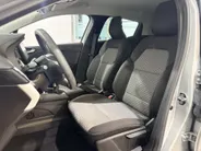 Renault Clio 90PK TCe Evolution | 1ste Eigenaar | Trekhaak 900KG Trekgewicht | Navigatie | Apple Carplay/Android Auto | Parkeersensoren | LED Lampen | Lichtmetalen Velgen | Licht & Regen Sensor |