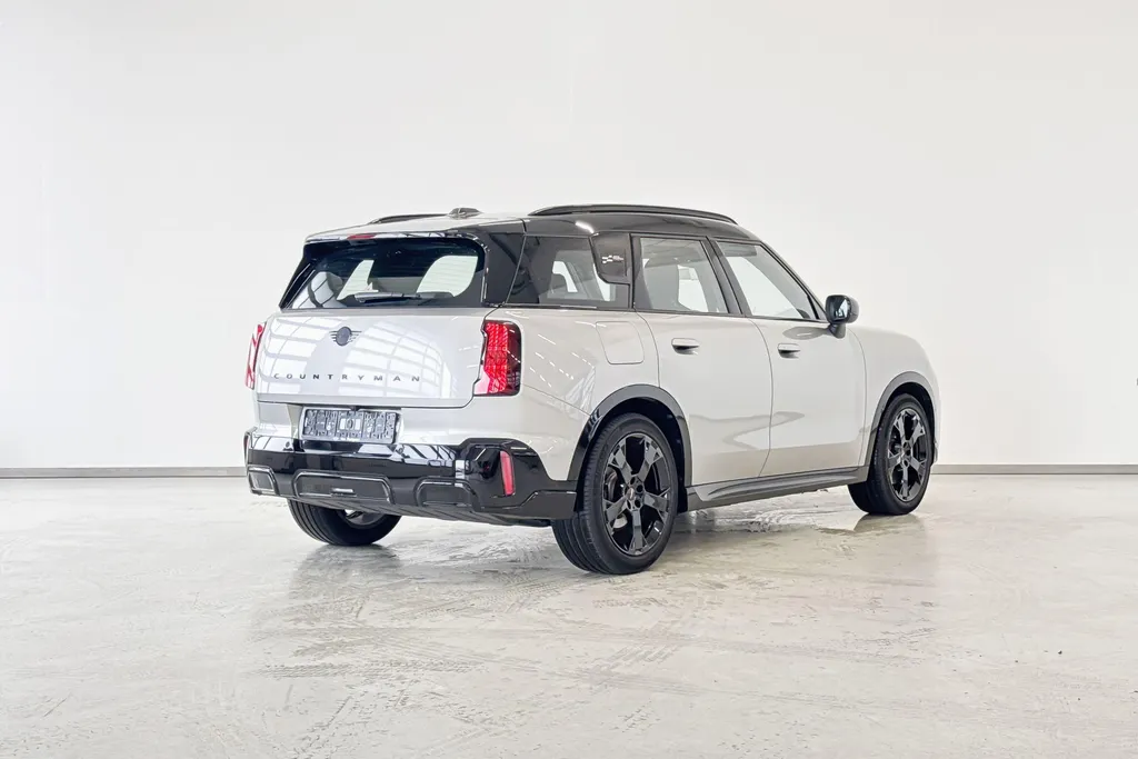 MINI Countryman Electric E John Cooper Works Pakket S