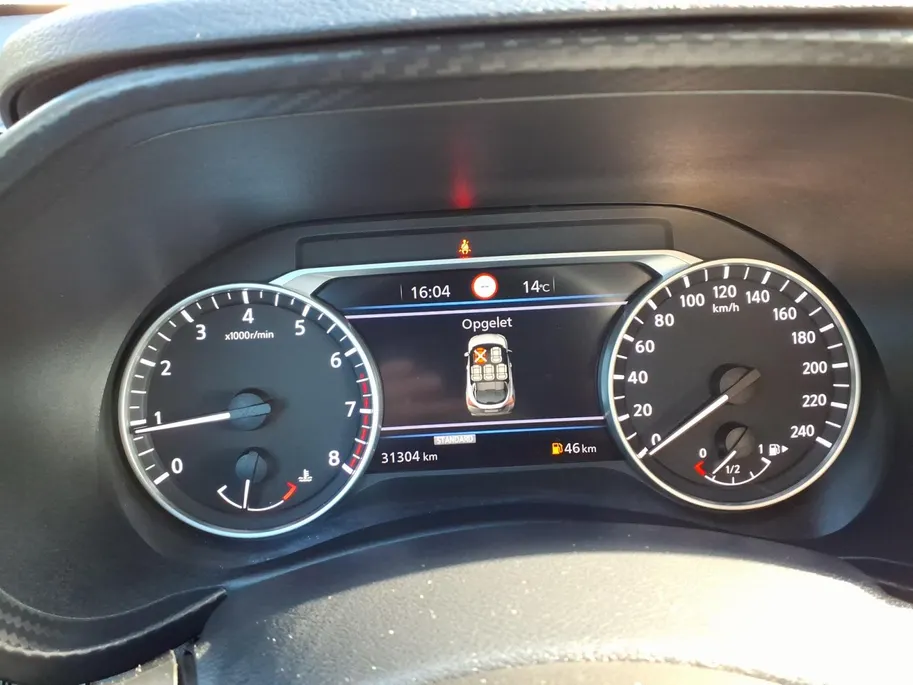 Nissan Juke 1.0 DIG-T N-Connecta Apple Carplay/Android Auto , climate , cruise , camera , zwarte velgen , parkeersensor , tel , usb .