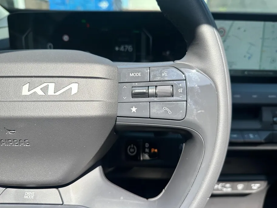 Kia EV5 Plus Advanced 81.4 kWh | NIEUWE AUTO | Panorama dak | geventileerde stoelen | leder |