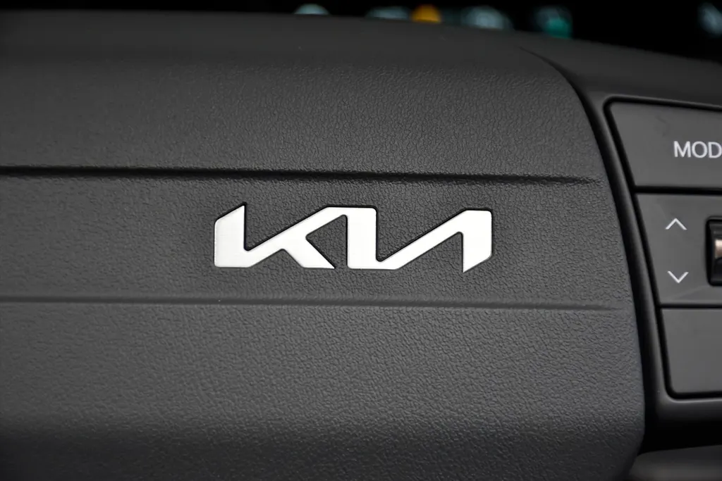 Kia EV3 81,4 kWh 204pk Plus Advanced