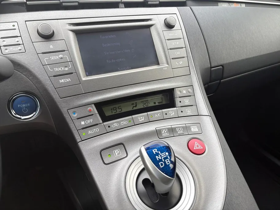 Toyota Prius 1.8 Business |Cruise control| Climate controle| Automaat| 12 maanden Bovag Garantie|