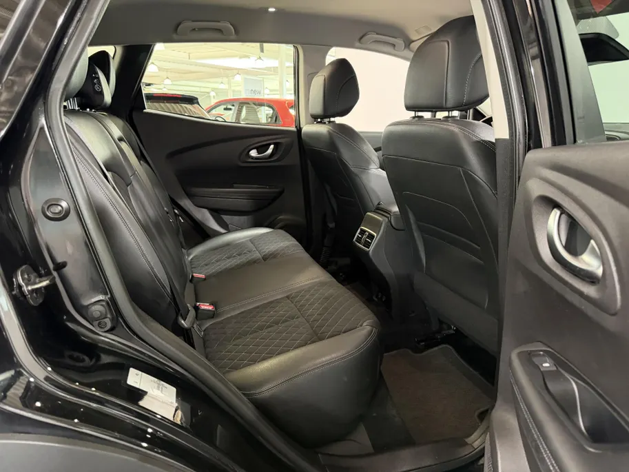 Renault Kadjar 1.3 - 140PK TCe Intens Automaat | Trekhaak (1500 KG) | Apple CarPlay/Android Auto | Navi | Cruise Control | Licht & Regen Sensor | Climate Control | Lichtmetalen Velgen |