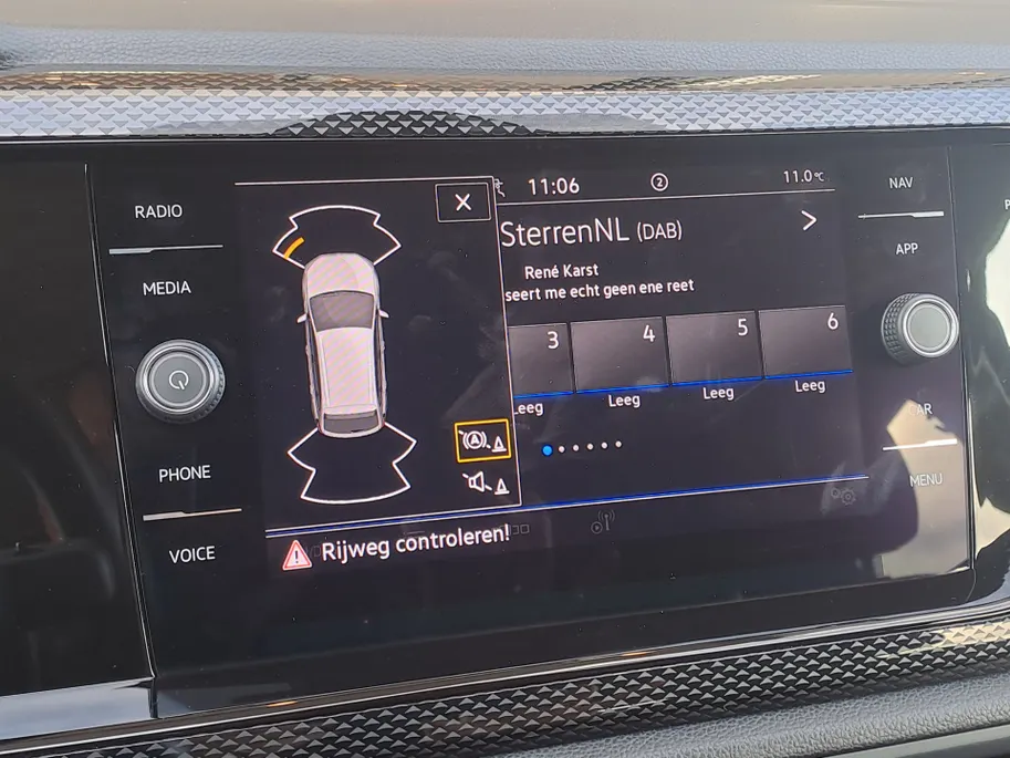 Volkswagen Taigo 1.0 TSI Life | Automaat | Apple Carplay/Android Auto | Navi  | Cruise control adaptief | Camera | Voorstoelen verwarmd