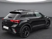 Volkswagen T-Roc 1.5TSI/150PK R-Line Black Style · Panoramadak · Apple/Android Car Play · BEATS audio · Camera