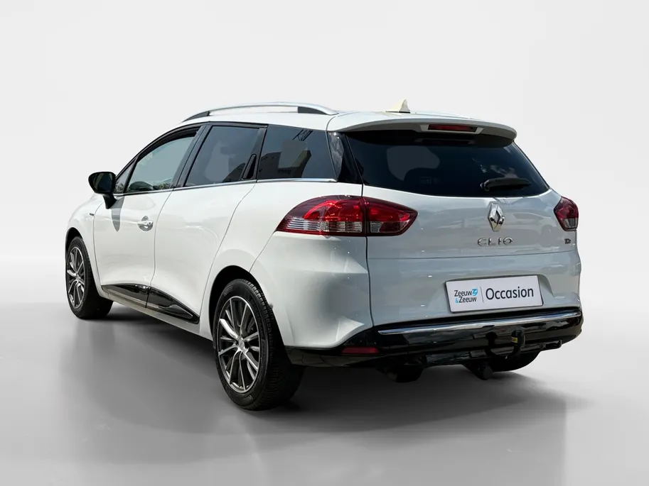 Renault Clio Estate 0.9 TCe Limited | Trekhaak | Parkeersensoren | Navigatie | Bluetooth | Cruise & Climate Control | Onderhoudshistorie | 12 Maanden BOVAG Garantie