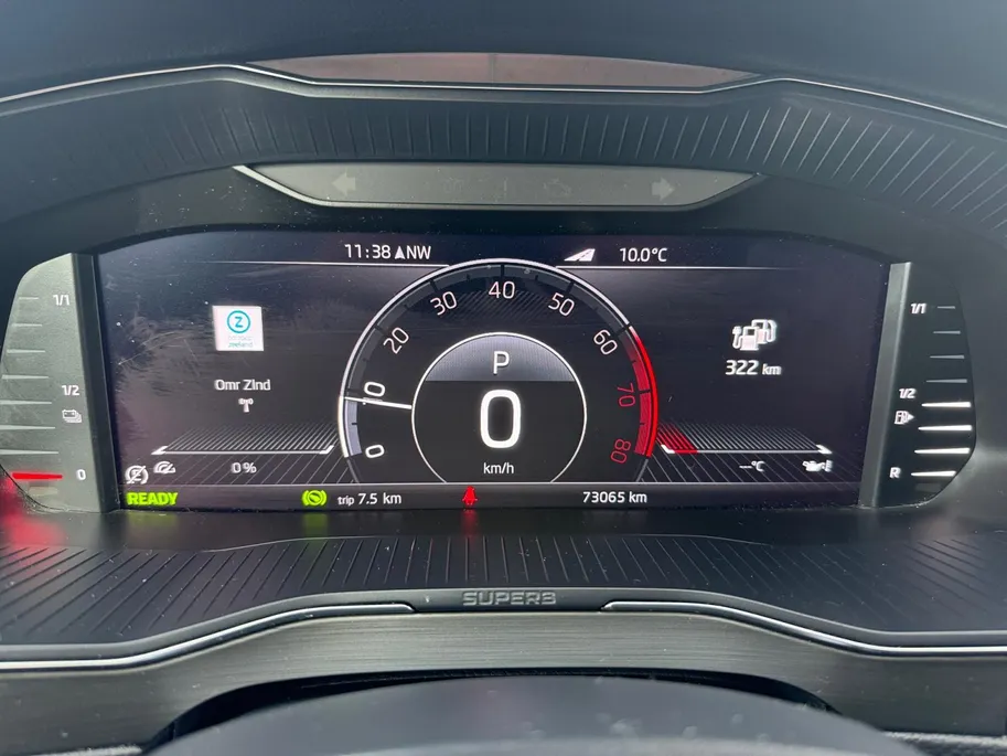 Škoda Superb Combi 1.4 TSI iV Business Edition Plus *Automaat*Navi+Camera*Parkeersensoren*Elekt. Stoelen*Lederen bekleding*Winter Pack*VOL OPTIES!