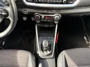 Kia Stonic 1.0 T-GDi MHEV GT-PlusLine | Navi | Clima | Camera | Schuif-/Kanteldak | Dodehoekdetectie | Stoel-/Stuurverwarming | LED-Koplampen | Carplay | LM Velgen
