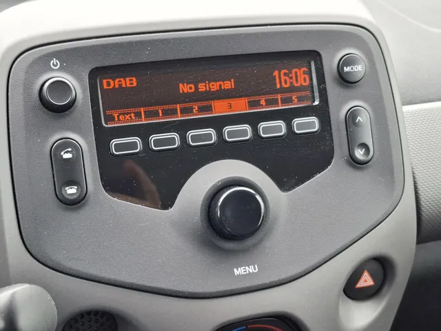 Peugeot 108 1.0 e-VTi Active AIRCO | NL-auto | rijklaarprijs !!
