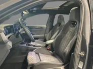 Volkswagen Tayron 1.5 272pk DSG eHybrid R-Line Edition · Panoramadak · 360 Camera · Wegklapbare Trekhaak · Alarm · 20'' Inch · 17-12-2029 of 100.000km