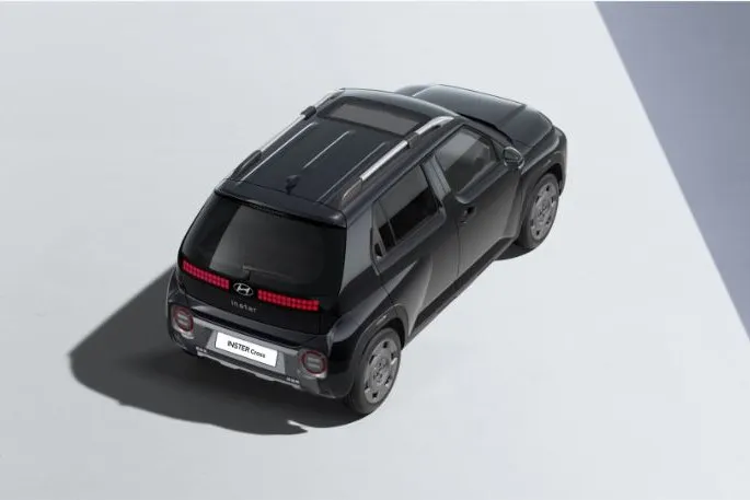 Hyundai Inster 49 kWh 115pk 4-zits Cross Sky Plus