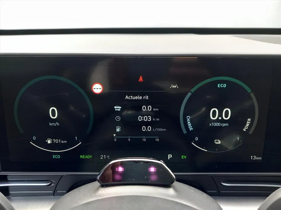 Hyundai Kona 1.6 GDI HEV Premium Sky