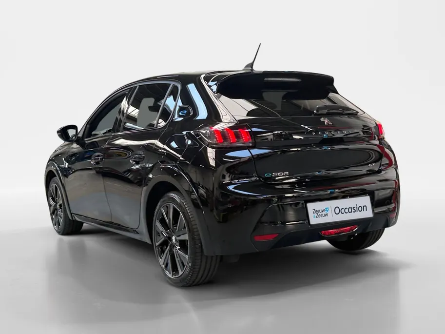 Peugeot e-208 EV GT 350 50 kWh STOELVERWARMING | ACHTERUITRIJCAMERA | GLASSROOF | 12 MAANDEN BOVAG GARANTIE