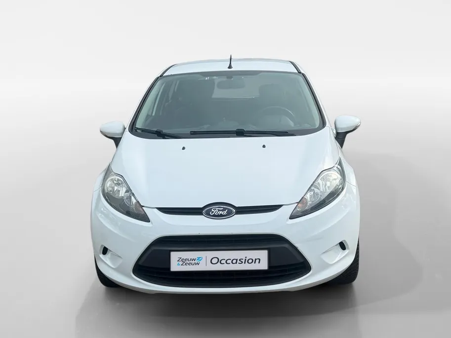 Ford Fiesta 1.25 Champion | Trekhaak | Airco | Elektr. ramen voorzijde | Buitenspiegels elektr. verstelbaar |