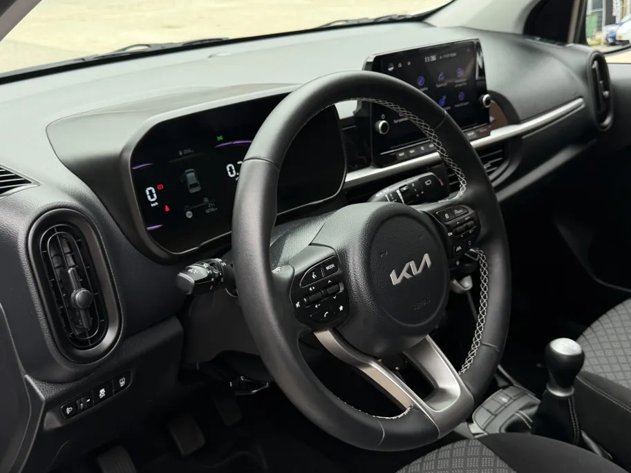 Kia Picanto 1.0 DPI DynamicPlusLine | Achteruitrijcamera | LED verlichting | Navi | Cruise control | Apple/Android Carplay | Parkeersensoren achter | LMV | Privacy glass