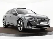 Audi e-tron 55 408pk Quattro S edition 95 kWh · SOH 97% · Panoramadak · Camera · Luchtvering · Elek. Achterklep · 20'' Inch ·