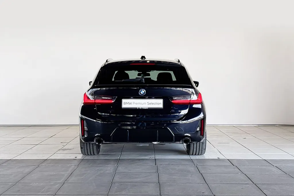 BMW 3 Serie Touring 330e M Sport Edition Innovation Pack