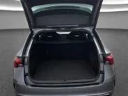 Škoda Octavia Combi 1.4 TSI 245pk DSG RS iV PHEV Business · Trekhaak wegklapbaar · Camera  · Navigatie · Stoel-& Stuur- en achterbankverwarming · 18'' Inch ·