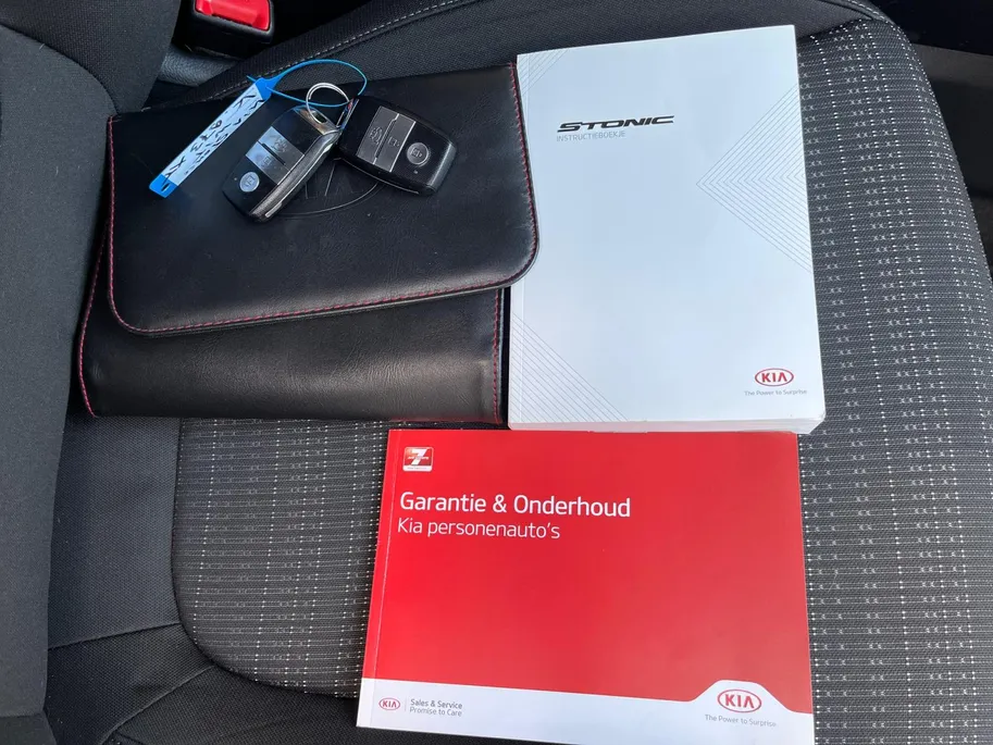 Kia Stonic 1.0 T-GDi MHEV DynamicPlusLine | Automaat | Navigatie | Carplay | Parkeercamera | Cruise Control | Climate Control