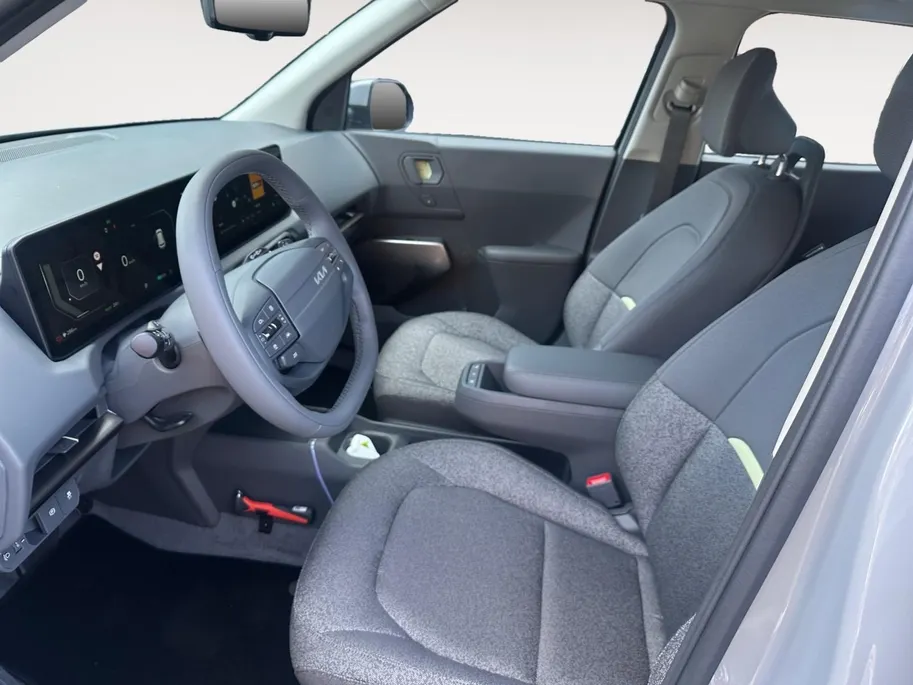 Kia EV2 Air 42.2 kWh PRIVATE LEASE VANAF 399,- PER MAAND | In Bestelling | 2000.- inruilkorting | Stoel/Stuurverwarming | Wireless Carplay/Auto |