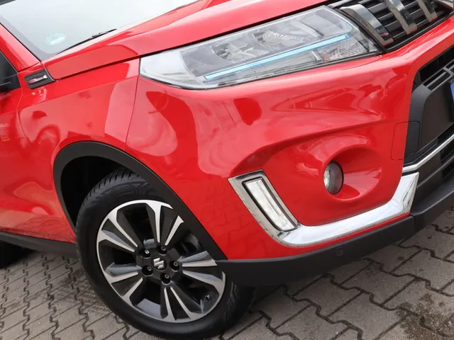 Suzuki Vitara 1.4 BoosterJet Style Hybrid | Panoramadak | Carplay | All Season