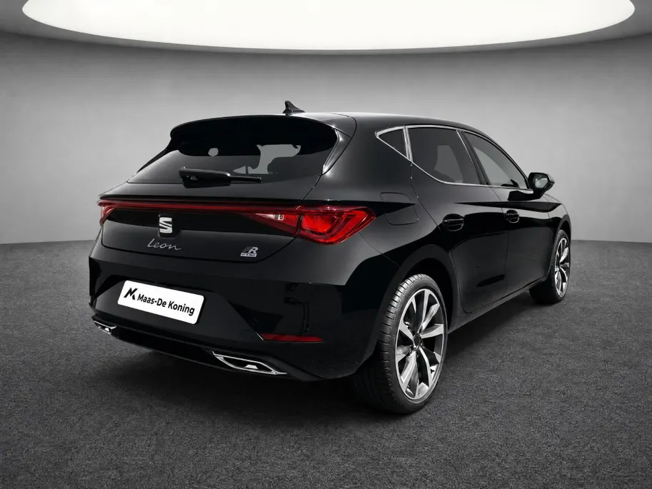 SEAT Leon FR Business 1.5 TSI eHybrid 204 PK Hatch. Technology pack | Matrix Led | Herwaardering!!