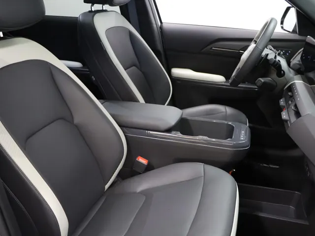 Kia EV5 GT-Line Business Edition 81.4 kWh Afneembare trekhaak & 4 Seizoensbanden