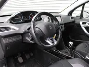 Peugeot 2008 1.2 PureTech Allure | Airco | Cruise | 16' LM |