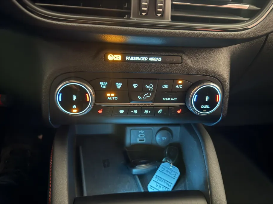 Ford Kuga 2.5 PHEV ST-Line X | Winterpack | Full LED | Adaptieve Cruise Control | Automatisch inparkeren |