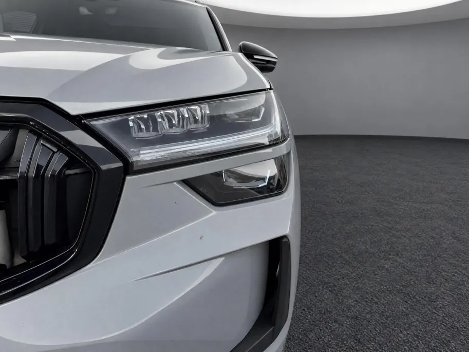 Škoda Kodiaq Sportline Business 1.5 TSI PHEV 150kW / 204PK DSG | Trekhaak wegklapbaar | Herwaardering | Uit voorraad leverbaar!