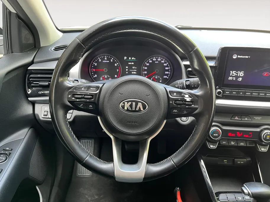Kia Stonic 1.0 T-GDi MHEV DynamicPlusLine | Automaat | Navigatie | Carplay | Parkeercamera | Cruise Control | Climate Control