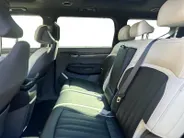 Kia EV9 GT-line AWD 99,8 kwh 7 zits | 385 PK | Geventileerde/verwarmde stoelen | Wireless Carplay & Android auto | 2.500 kg trekgewicht | Meridian | Fabrieksgarantie t/m 19-6-2033 +3x 1 jaar*  | NAP