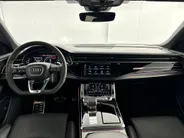 Audi RSQ8 4.0 TFSI RS Q8 Quattro | Panoramadak | Luchtvering | 23'' L.M. Velgen