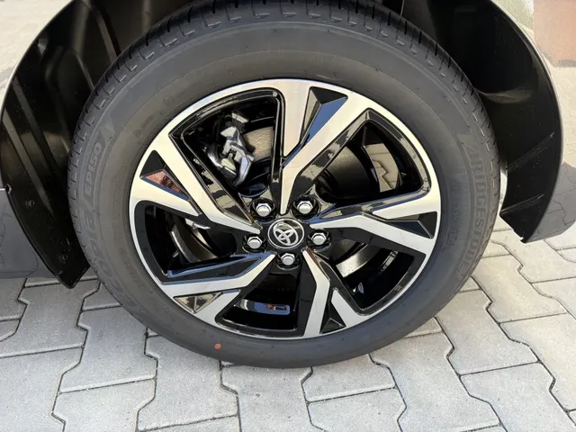 Toyota Yaris 1.5 Hybrid 115 Dynamic