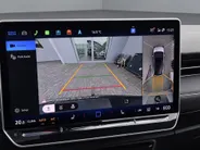 Volkswagen ID.7 Tourer Pro Business 77 kWh / 286pk Stuur- & Stoelverwarming · 360 Camera · Trekhaak · IQ.LIGHT ·  Head-Up Display