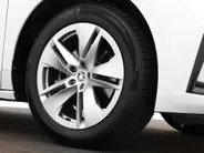 Škoda Enyaq Coupe iV 60 180pk · SOH 94,1% · Panoramadak · Camera · Apple/Android Car Play · 19'Velgen · Sfeerverlichting · Elek. Inklapbare Spiegels ·