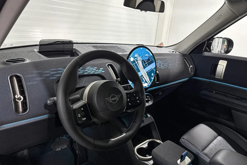 MINI Countryman C