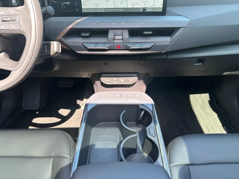 Kia EV5 Plus Advanced 81.4 kWh | NIEUWE AUTO | Panorama dak | geventileerde stoelen | leder |